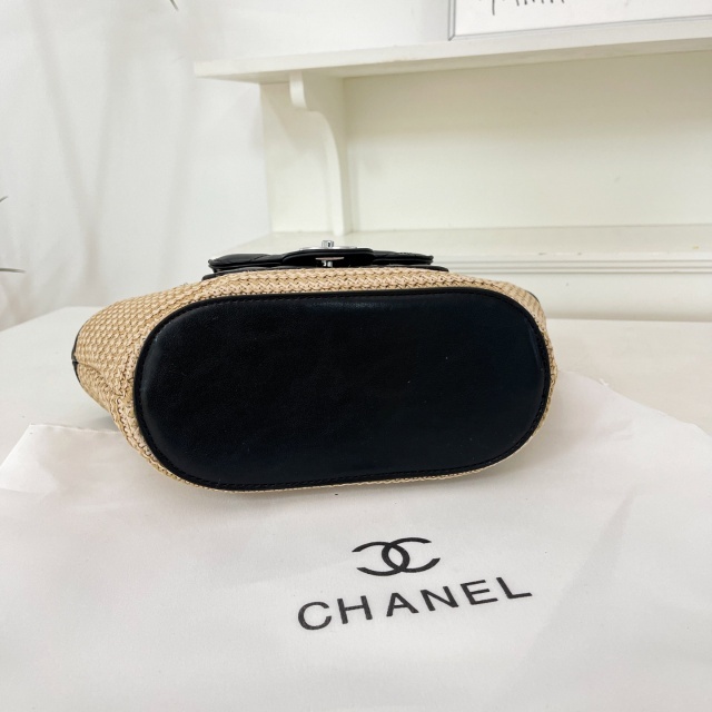 Metal Logo Fashion Women Beach Handbags