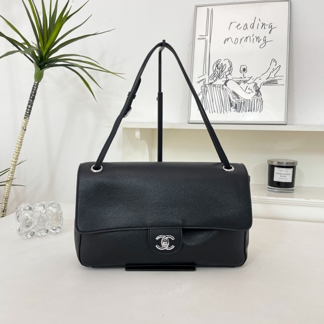 Metal Logo Leather Fashion Women Purses