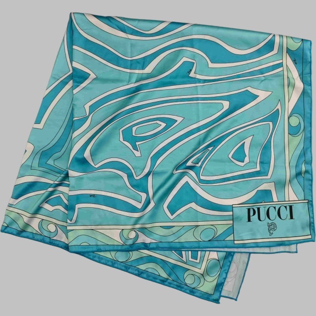 V Neck Printed One Piece Swimwear Scarf Set