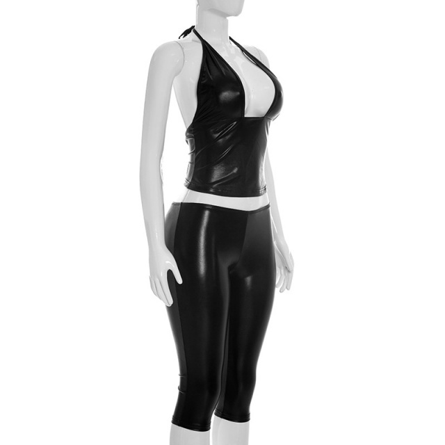 Halter V Neck Crop Top Slim Fitted Midi Pant Set