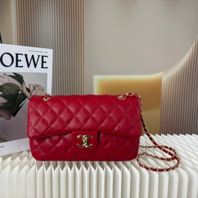 Metal Logo Fashion Chained Leather Messenger Bags