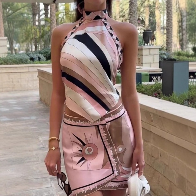 Printed Halter Neck Backless Top Irregular skirt Set