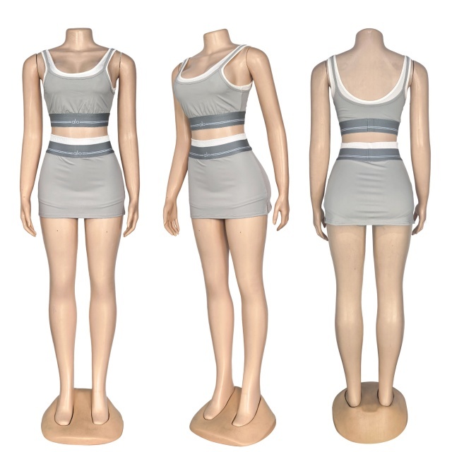 Fashion Sport Women Shorts Skirt Set