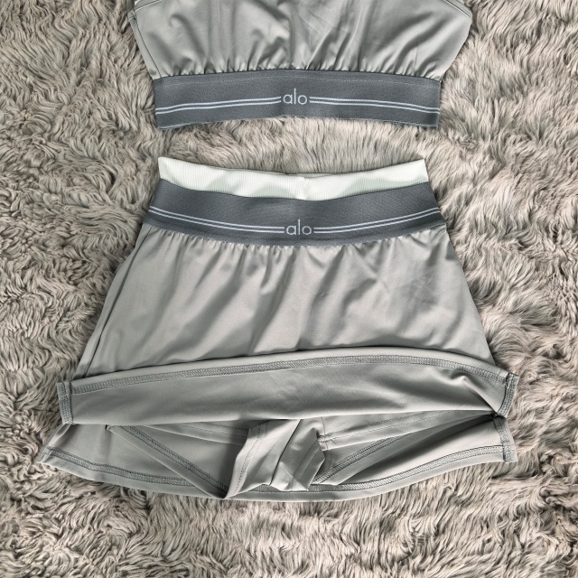 Fashion Sport Women Shorts Skirt Set