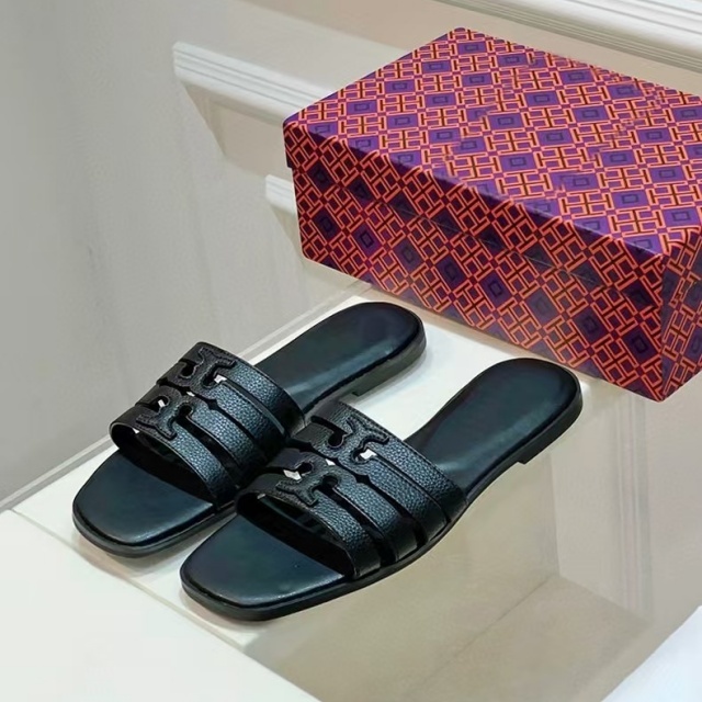 Fashion Women Hollow Out Flat Slides