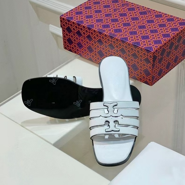 Fashion Women Hollow Out Flat Slides