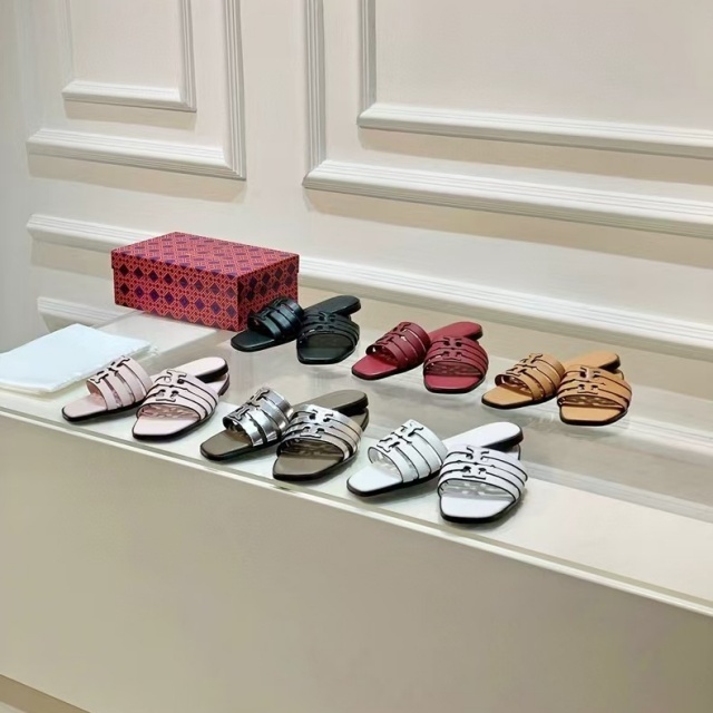Fashion Women Hollow Out Flat Slides