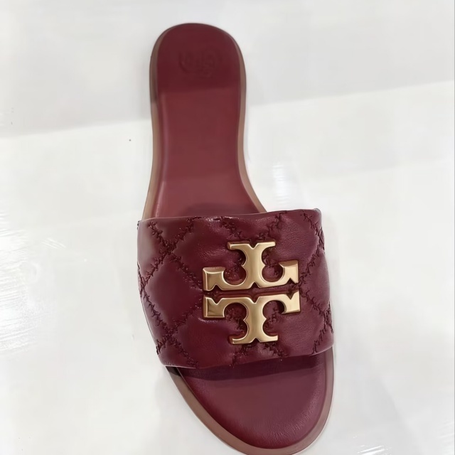 Metal Logo Fashion Beach Flat Slides