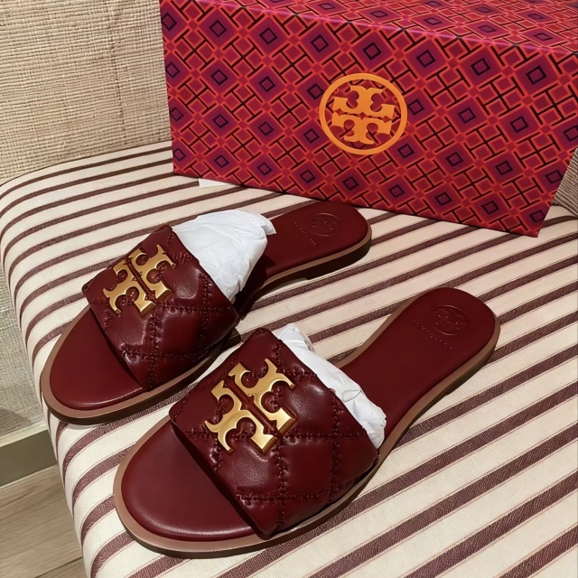 Metal Logo Fashion Beach Flat Slides