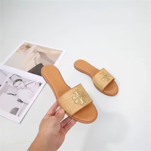 Metal Logo Fashion Women Flat Sandals