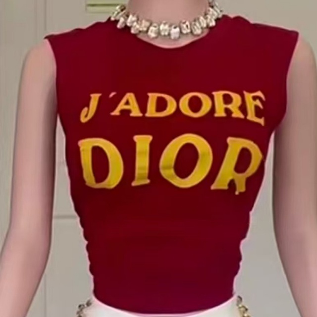 Letters Printed Sleeveless Cropped Top