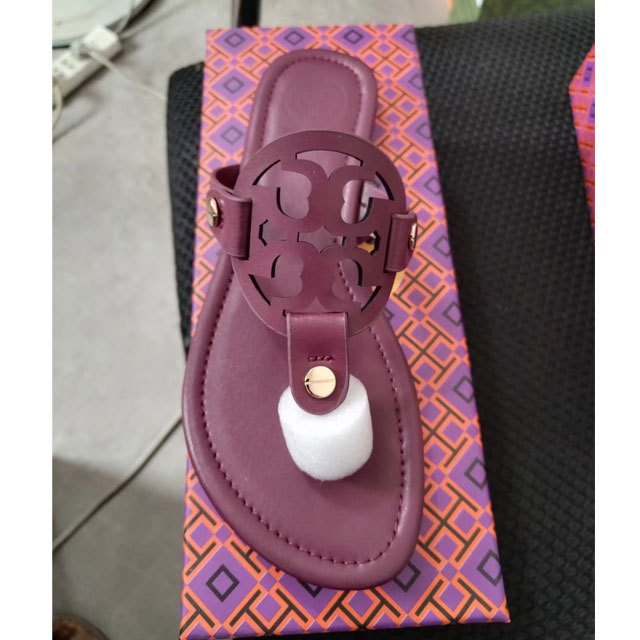 Women Beach Fashion Hollow Out Flip-Flops