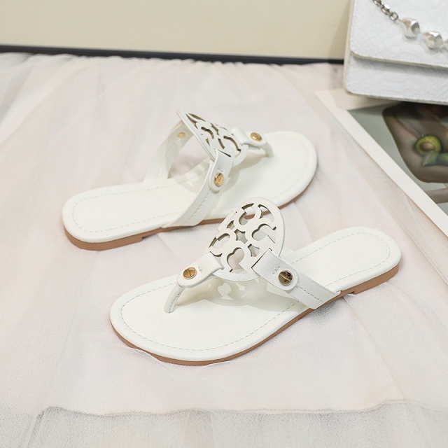 Women Beach Fashion Hollow Out Flip-Flops
