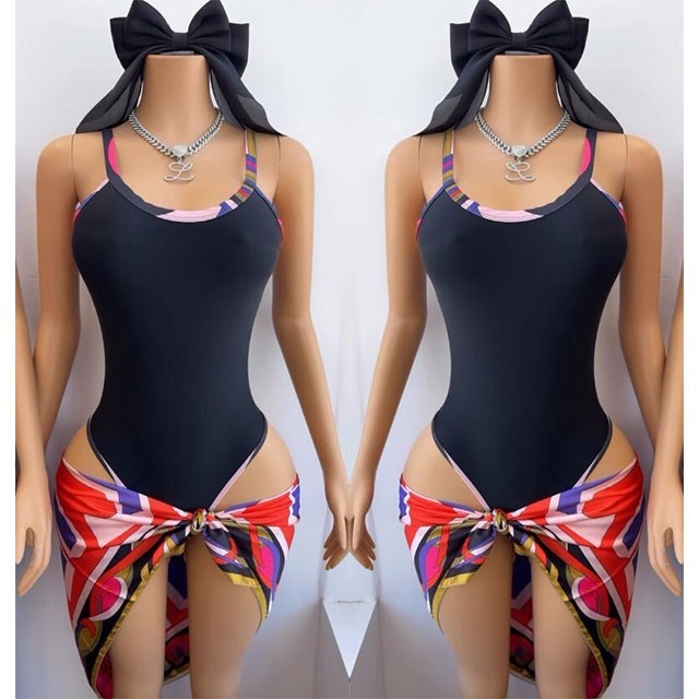 Contrast Color Printed One Piece Swimsuit