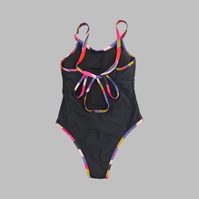 Contrast Color Printed One Piece Swimsuit