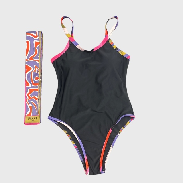Contrast Color Printed One Piece Swimsuit
