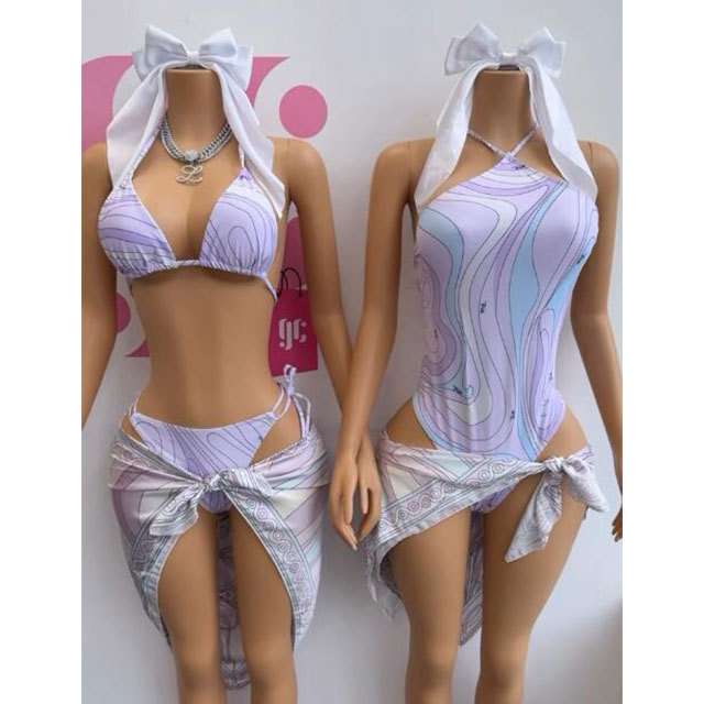 Pink Fashion Printed Bikinis Swimsuit Set with Scarf