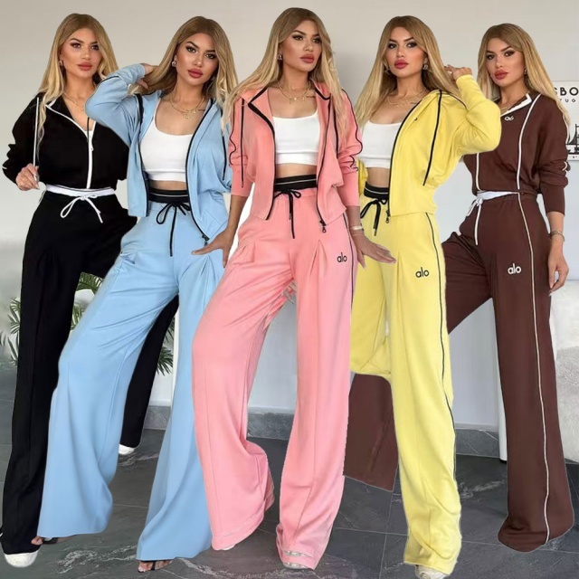 Fashion Embroidery Hooded Jacket Top Jogging Pants Set