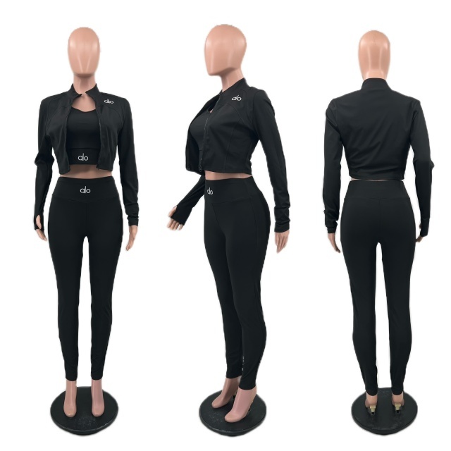 Fashion Embroidery 3 Piece Yoga Tracksuit Set