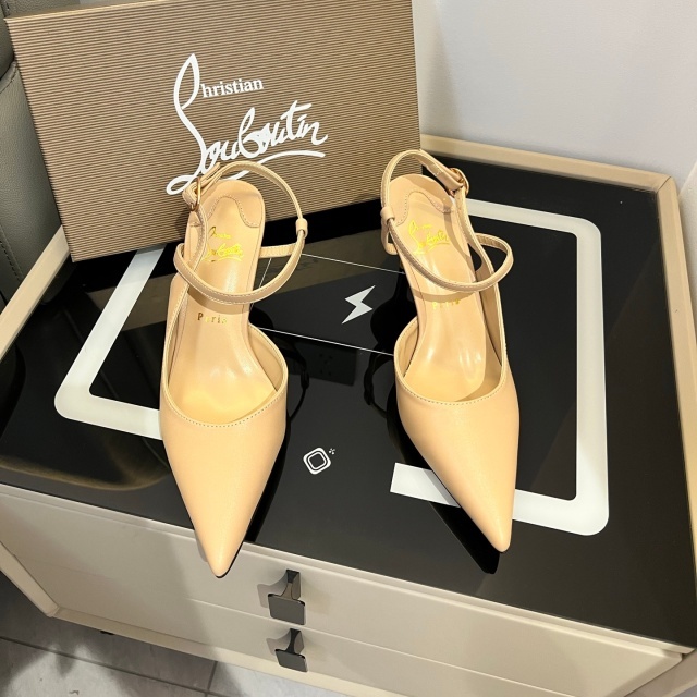Luxury Fashion Sexy Pointed Toe High Heeled Sandals