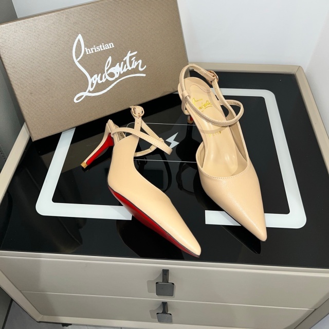 Luxury Fashion Sexy Pointed Toe High Heeled Sandals