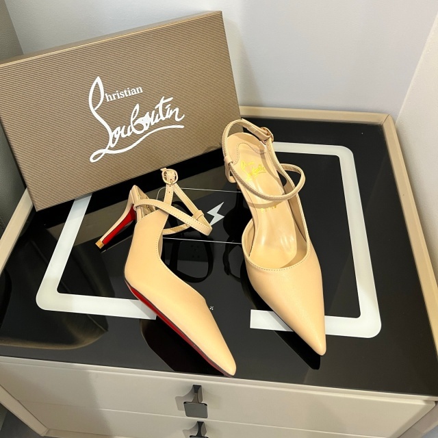 Luxury Fashion Sexy Pointed Toe High Heeled Sandals