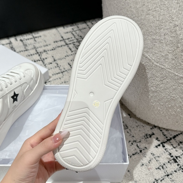 Luxury Fashion Thick-Soled Couple Sneakers