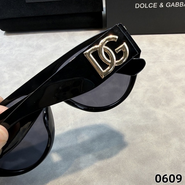 Big Logo Luxury Women Glasses