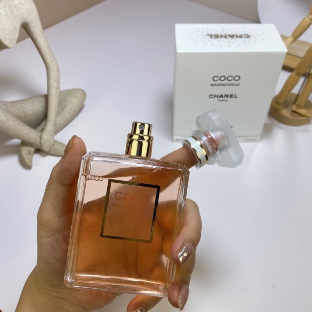 COCO MADEMOISELLE Eau de Parfum Perfume