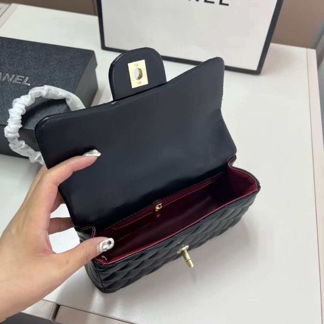 Chained Leather Fashion Luxury Messenger Bags