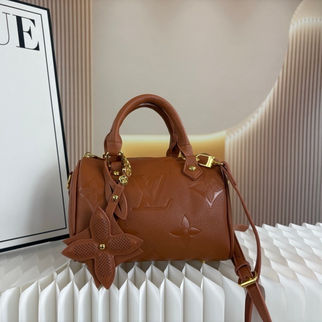 Fashion Leather Embossing Crossbody Handbags