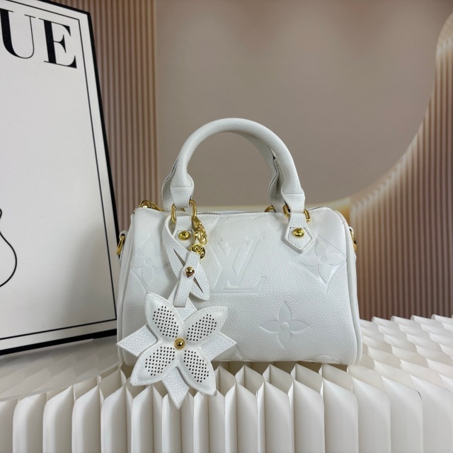 Fashion Leather Embossing Crossbody Handbags