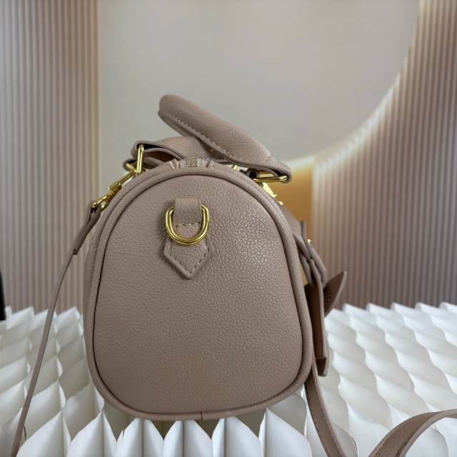 Fashion Leather Embossing Crossbody Handbags