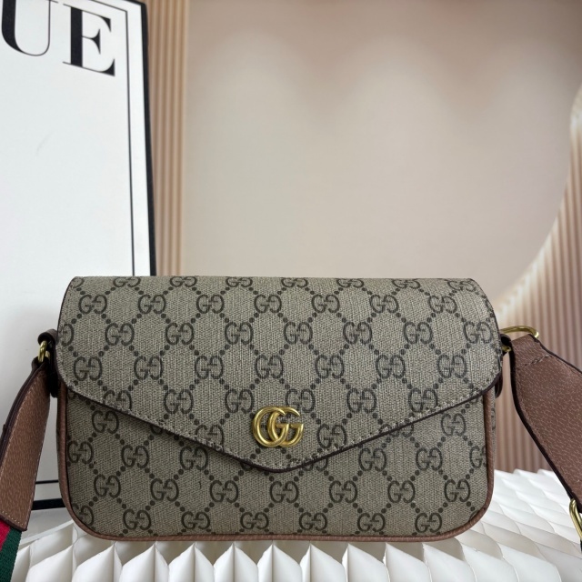 Metal Logo Women Fashion Messenger Bags