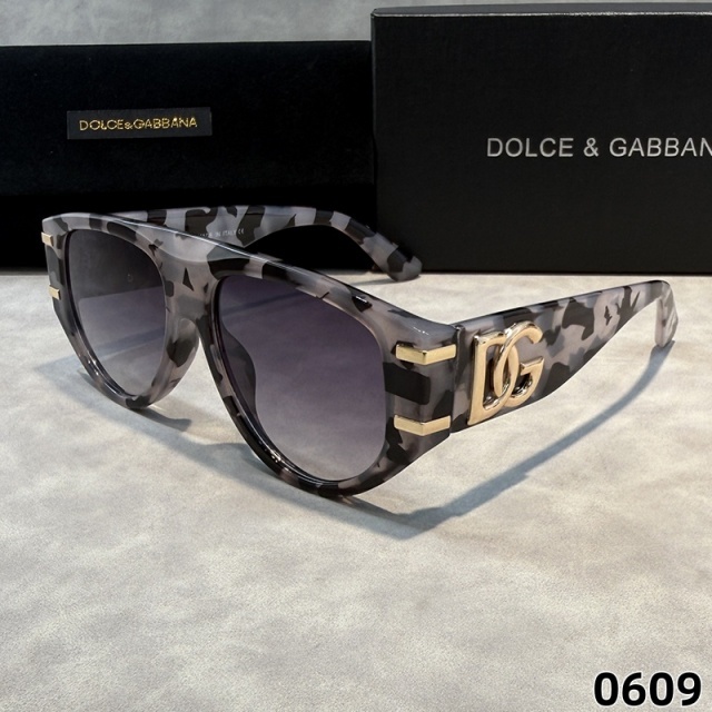 Big Logo Luxury Women Glasses