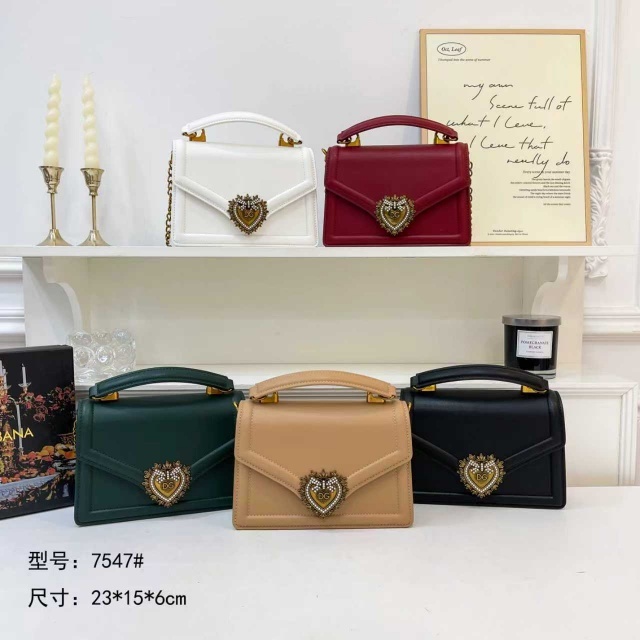 Chained Leather Fashion Crossbody Handbags