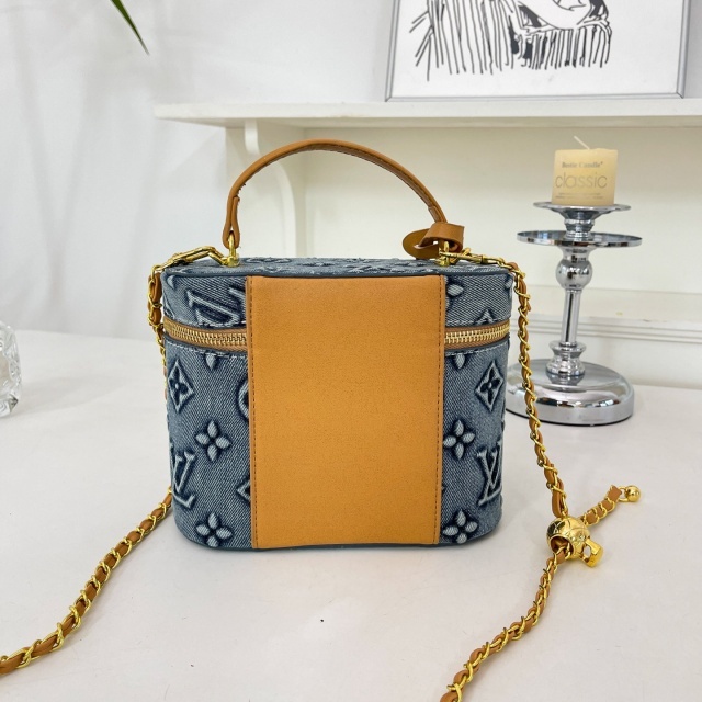 Luxury Fashion Women Crossbody Makeup Bags