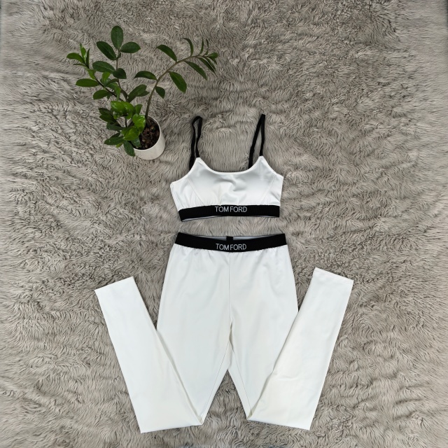 Fashion Bra Top Skinny Tracksuit Set