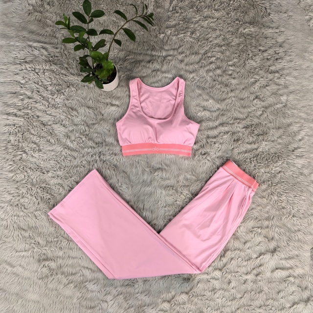 Fashion Embroidery Tank Top Casual Yoga Suit