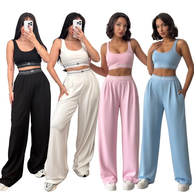 Fashion Embroidery Tank Top Casual Yoga Suit