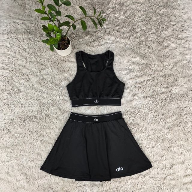 Fashion Embroidery Tank Top Sport Skirt Set