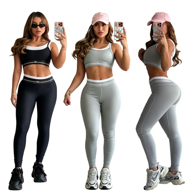 Fashion Embroidery High Waist Yoga Tracksuit Set