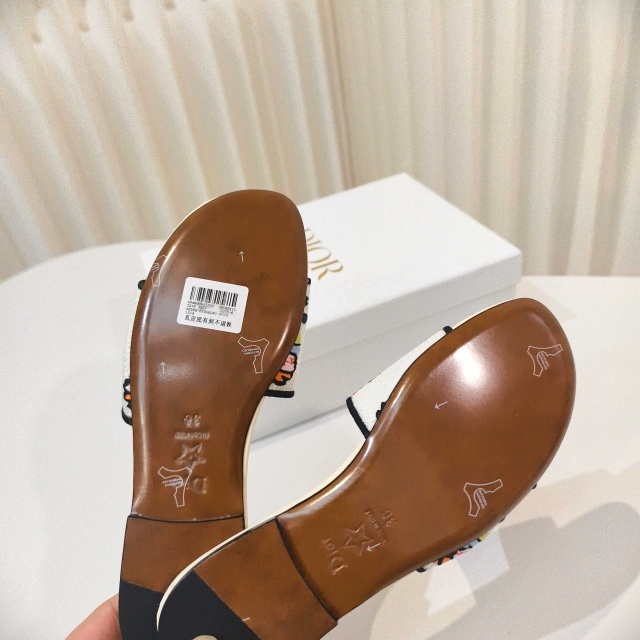 Fashion Embroidery Women Flat Slides