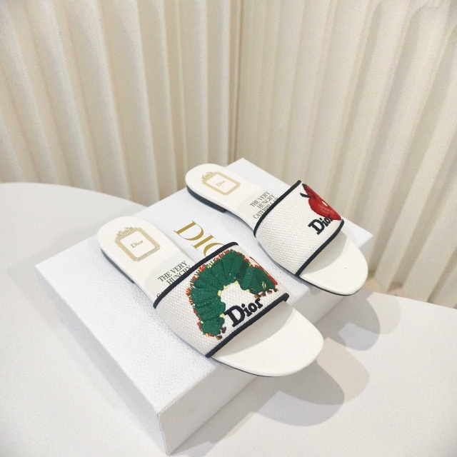 Fashion Embroidery Women Flat Slides