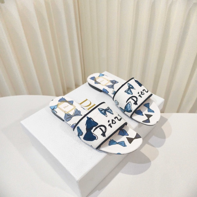 Fashion Embroidery Women Flat Slides