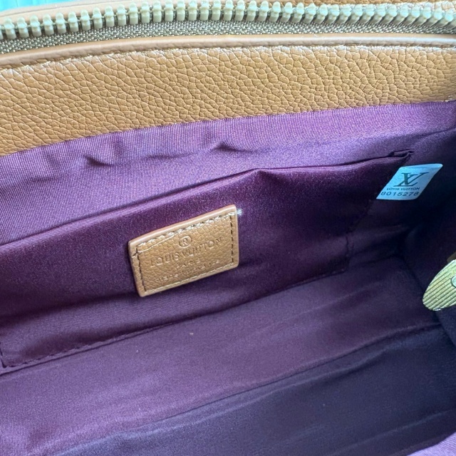 Leather Embossing Crossbody Handbags