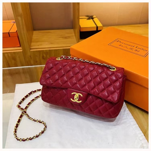 Chained Leather Fashion Women Messenger Bags