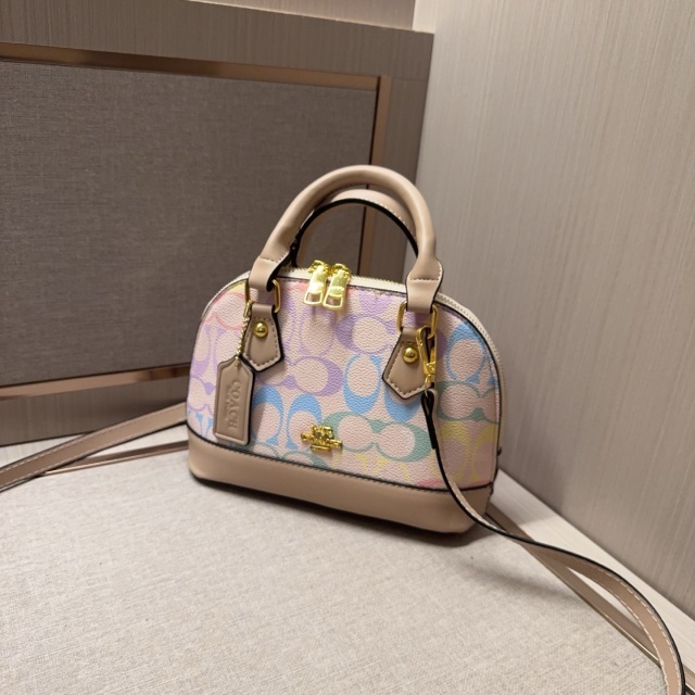 Fashion Metal Logo Leather Crossbody Handbags