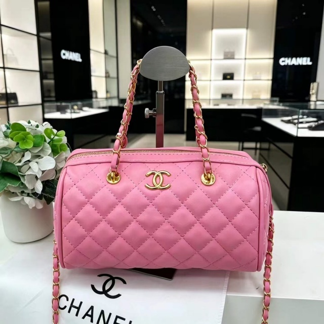 Metal Logo Leather Fashion Crossbody Handbags