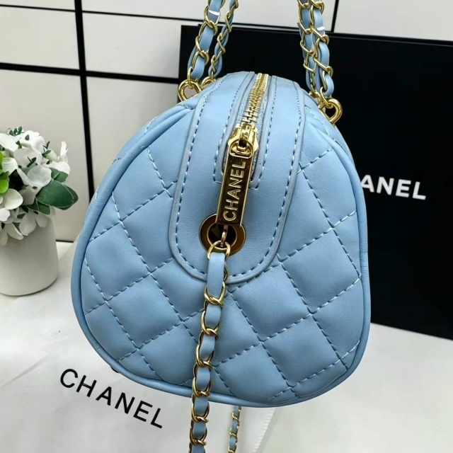 Metal Logo Leather Fashion Crossbody Handbags